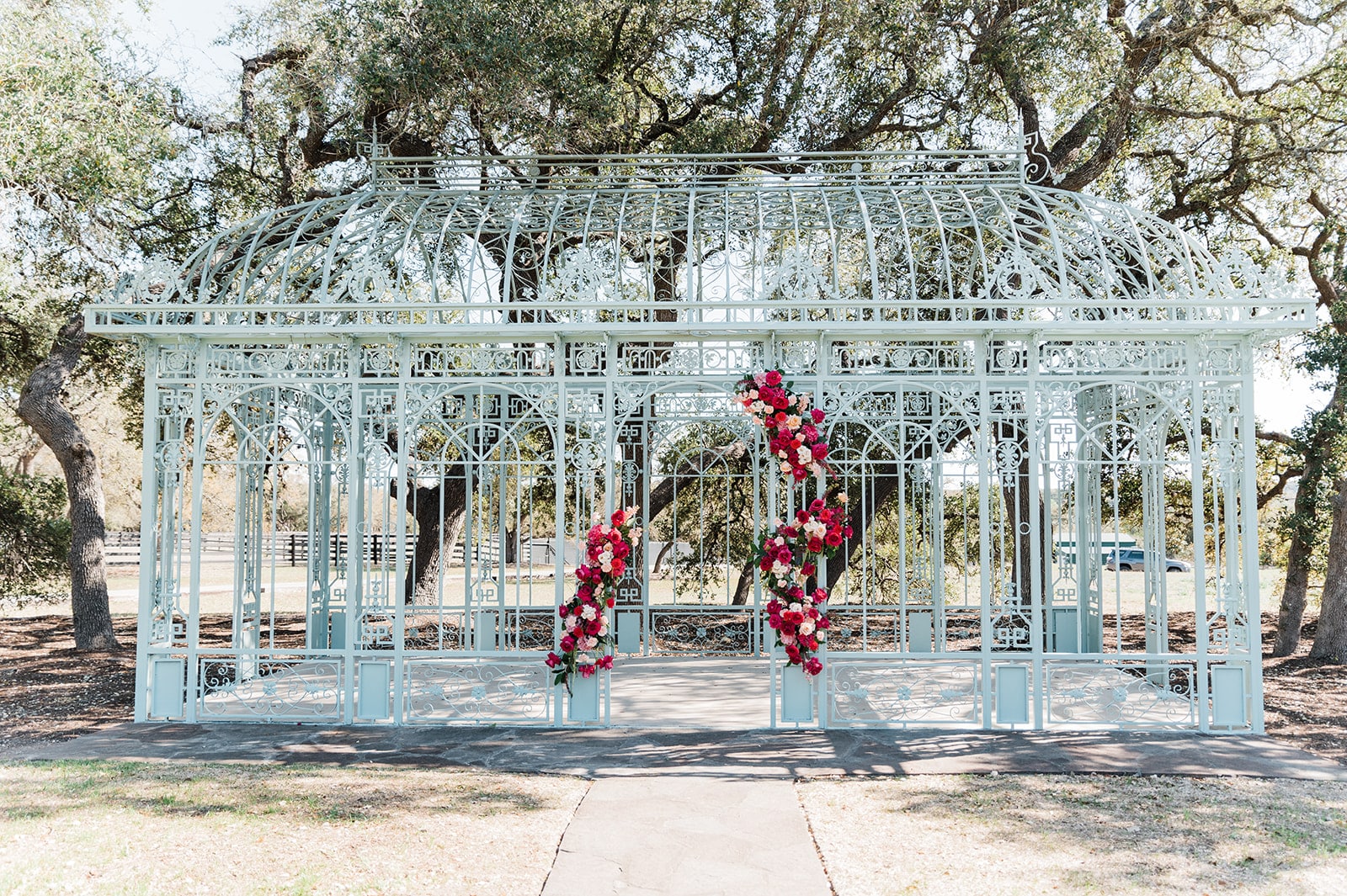 Colorful Texas Wedding - Hill Country wedding venue in Dripping Springs