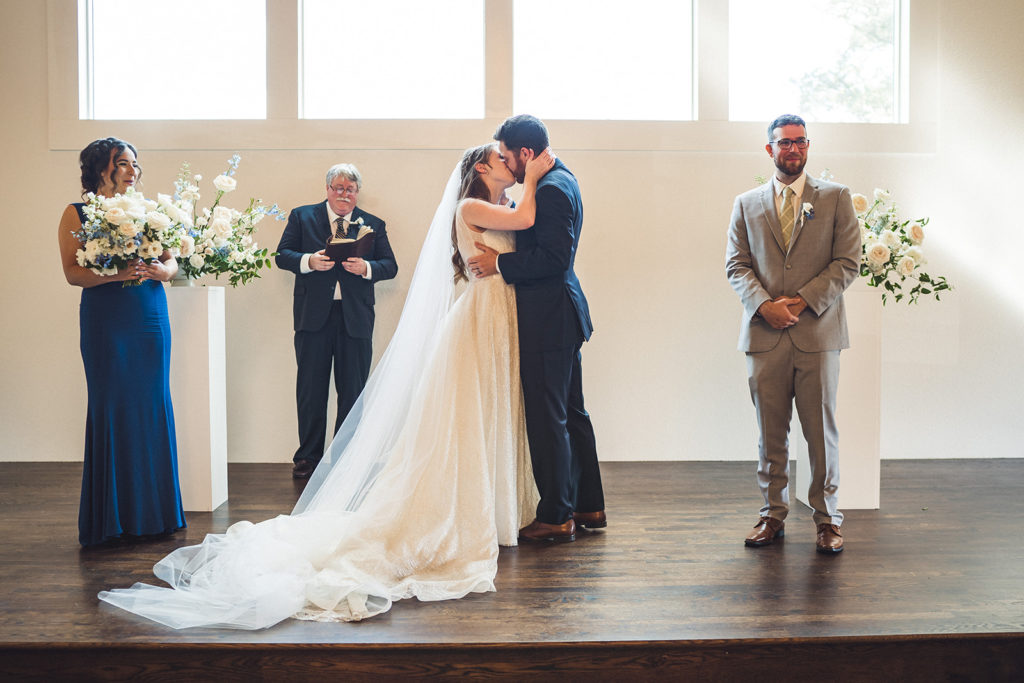 2023 wedding trends blog shows intimate wedding ceremony at Austin wedding venue