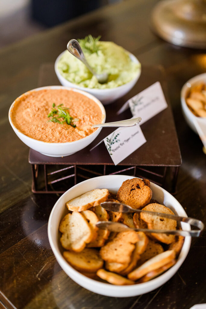 Appetizer dips and bread