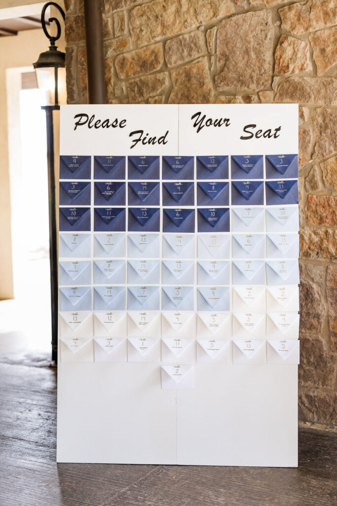 Seating chart display with envelopes