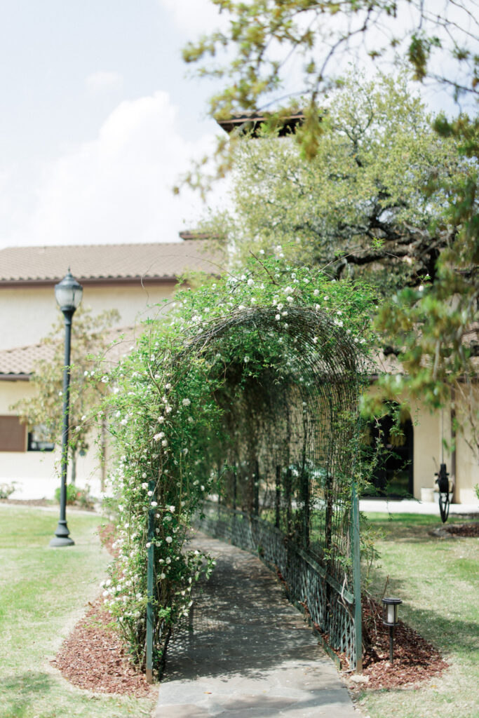 garden tunnel at Ma Maison wedding venue, a dream wedding venue in Dripping Springs, Texas