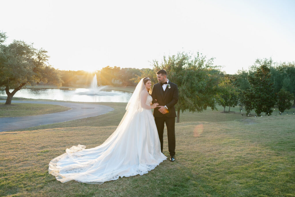 Lake wedding venue in Austin Texas