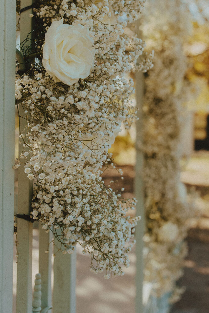 roses and baby's breath at Ma Maison wedding venue