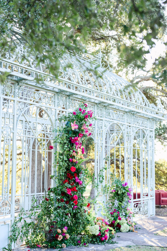 Romantic outdoor floral design for intimate weddings