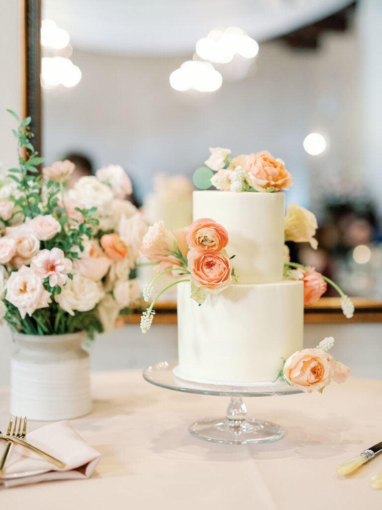 pastel florals on wedding cake at Ma Maison wedding venue