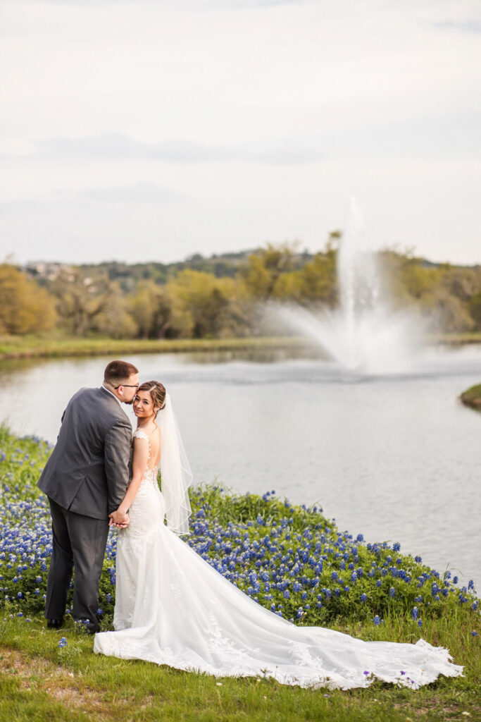 Romantic moment by lakeside fountain