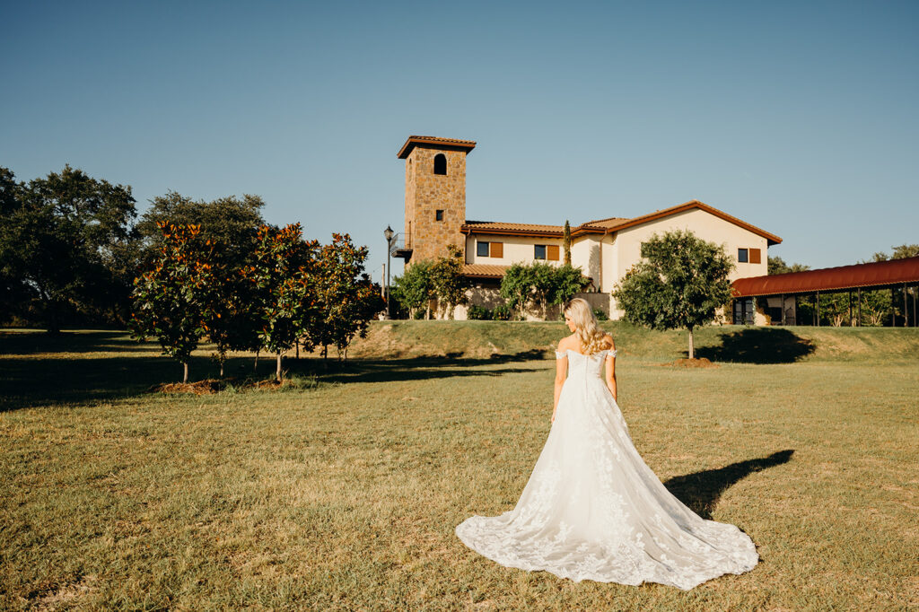 Chic wedding photoshoot at Ma Maison, reflecting Austin's $50,000 average wedding cost